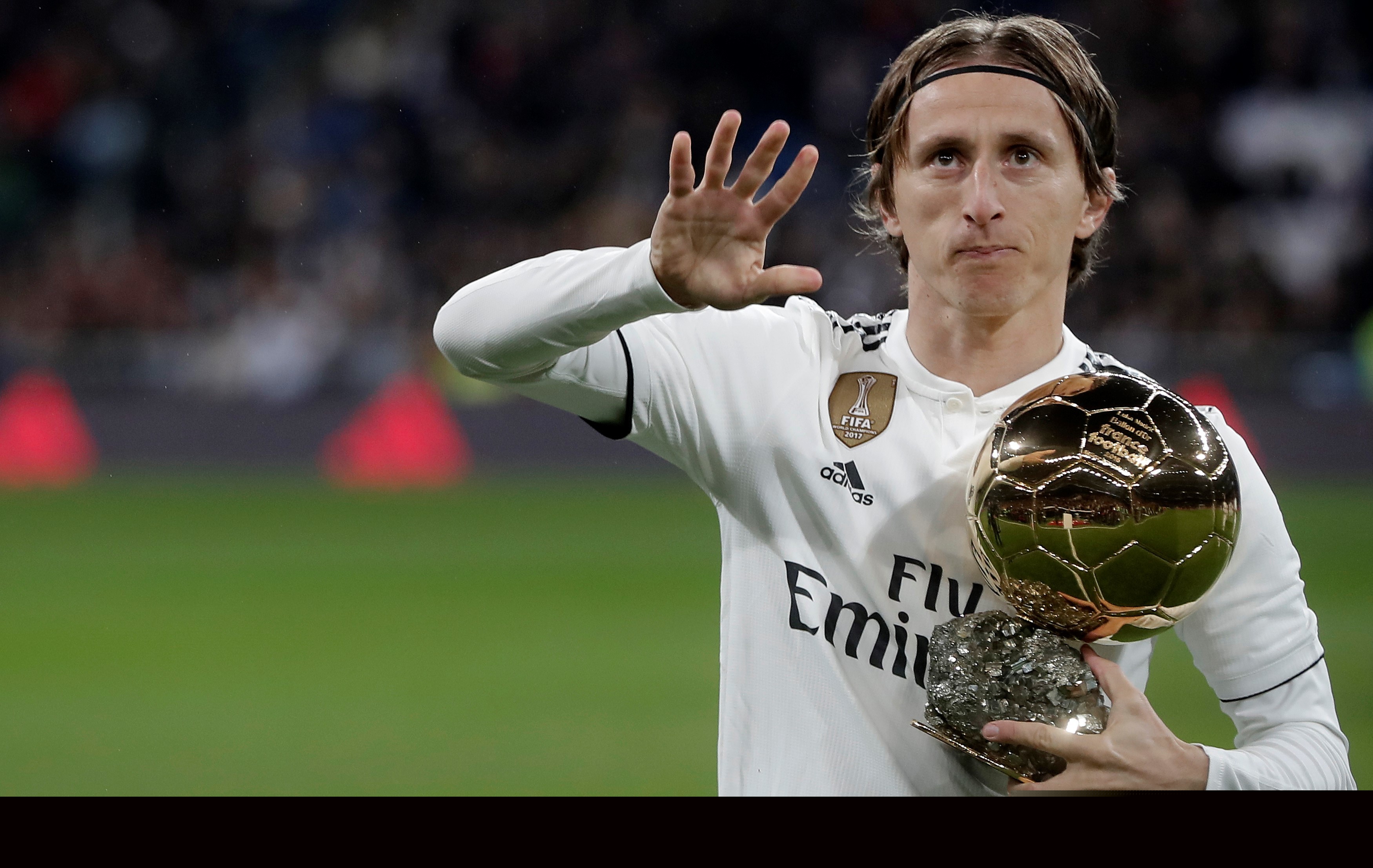 中超-阿兰两射一传董春雨失误送礼 西海岸5-2浙江