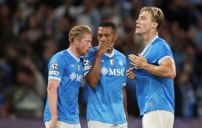 国乒从23年到25年，混团世界杯，女队只换了一位新人！